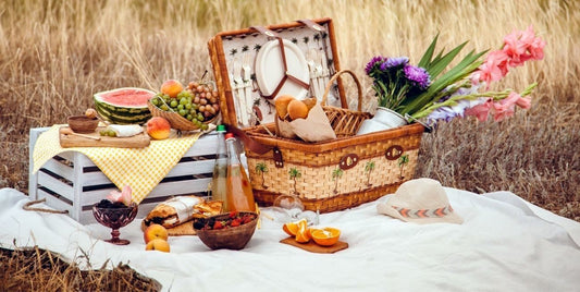 How to Make Your Own Summer Gift Basket