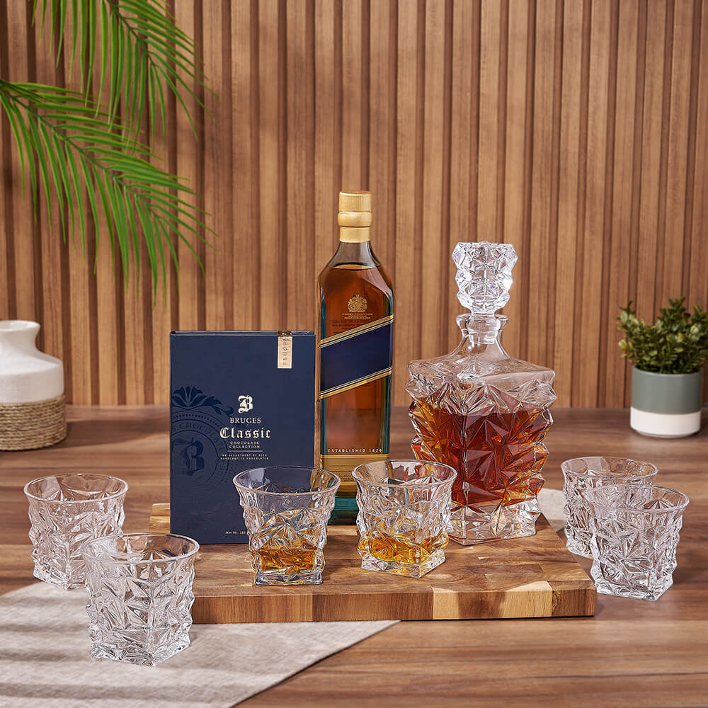 Whiskey Gift Set with Crystal Decanter – how the gift is presented