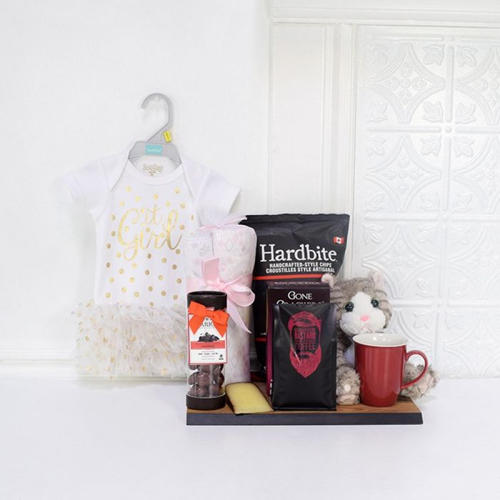 Luxury Baby Girl Gift Basket – how the gift is presented