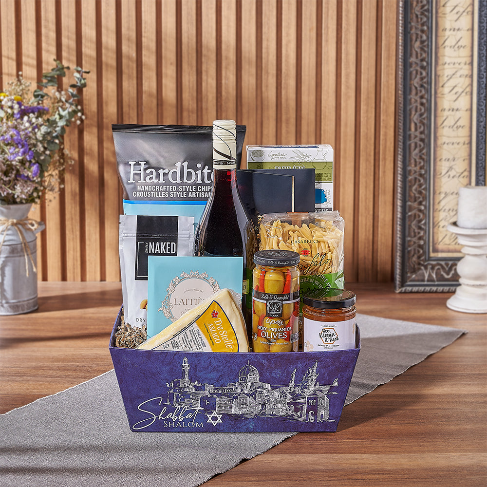Kosher Wine and Treat Tray – how the gift is presented
