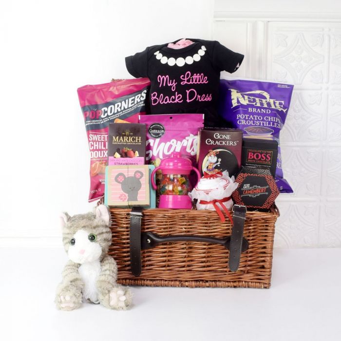 Newborn Baby Keepsake Basket – how the gift is presented