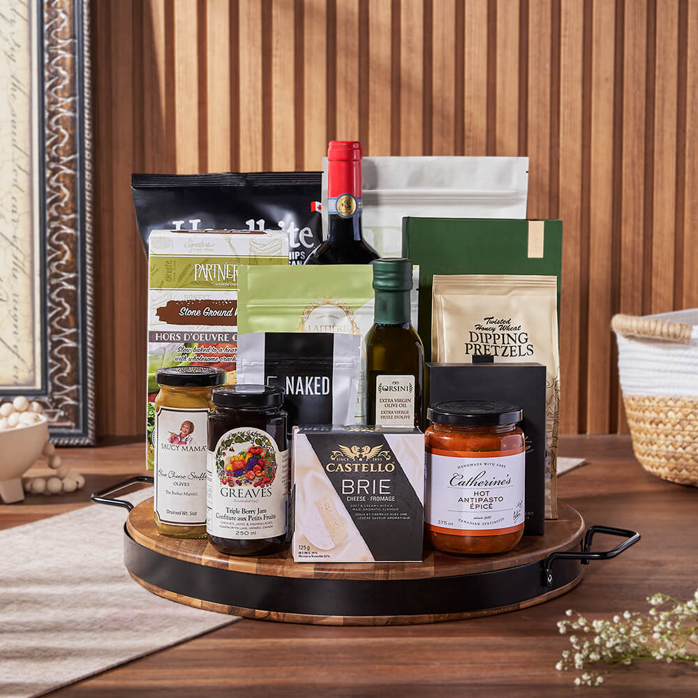 Snack and Wine Basket Gift – how the gift is presented