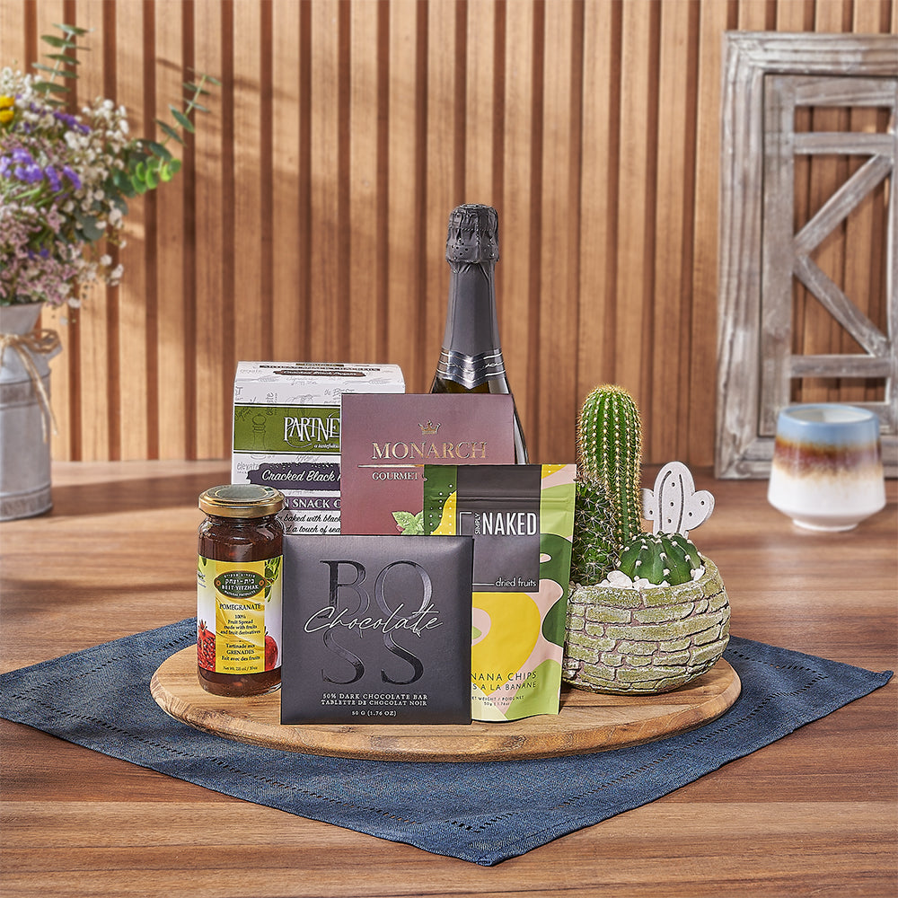 Sparkling Kosher Wine with Brick Planter – how the gift is presented