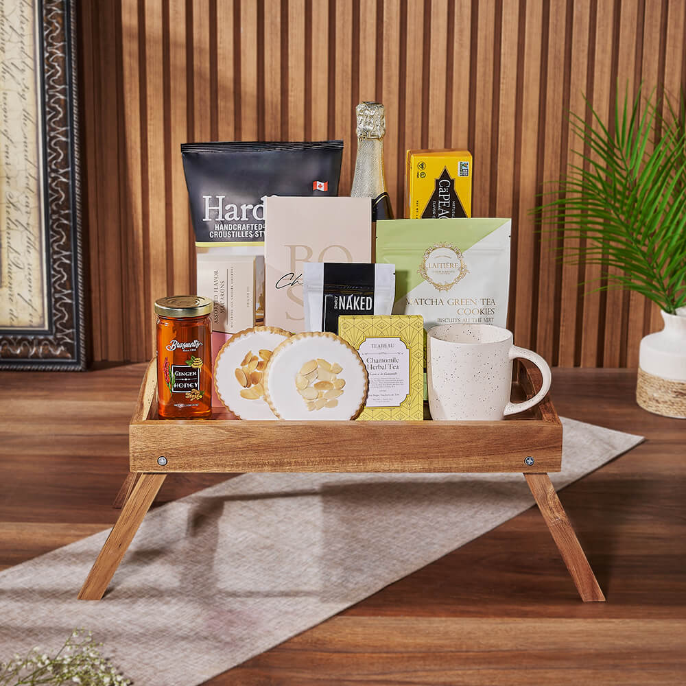 Snack Gift Basket with Sparkling Wine – how the gift is presented