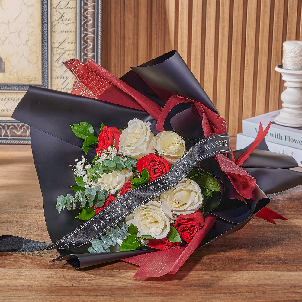 Red &amp; White Rose Bouquet, rose gift, rose, flower gift, flower, bouquet gift, bouquet, New York City delivery