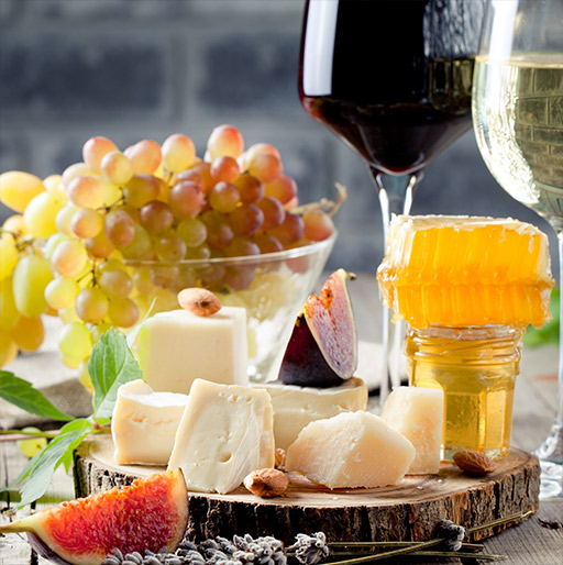 Our Cheese & Charcuterie Gift Ideas for Friends