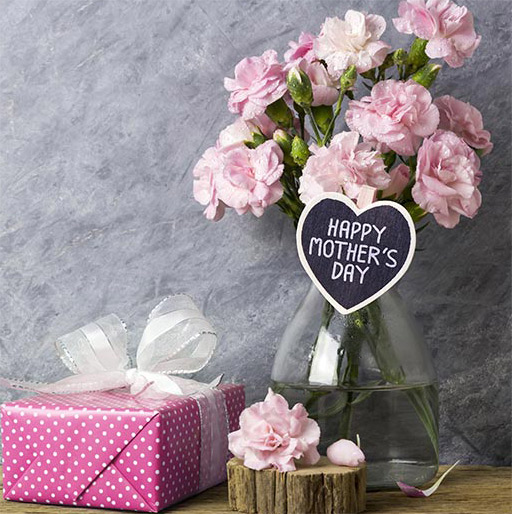 Our Mother’s Day Gift Ideas for Bosses & Co-Workers